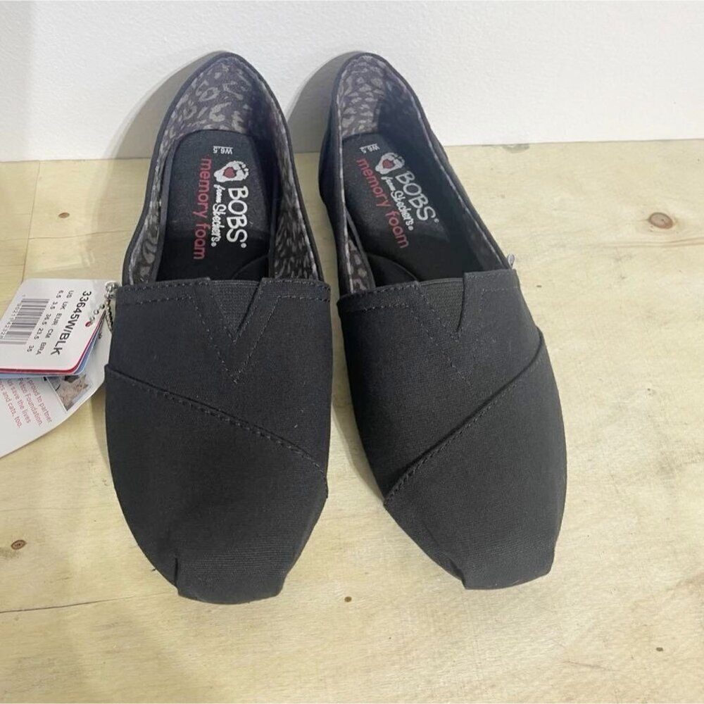 NEW BOB'S from Skechers Size 6.5 W Black Shoes Slip On Memory Foam